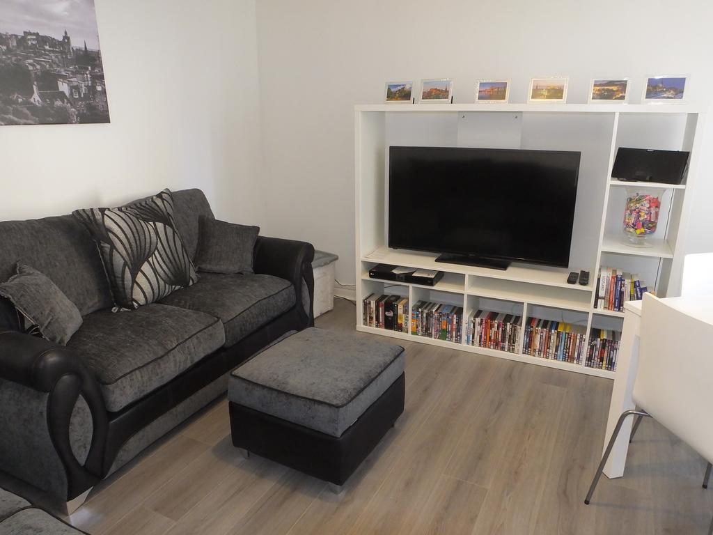 Lochrin Apartments By Edinburgh City Apartments ภายนอก รูปภาพ